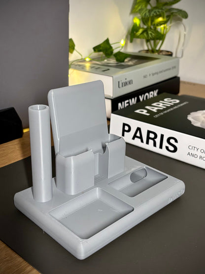 DURO™ Essentials Organizer